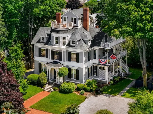 39 Broad St #5, Newburyport, MA 01950