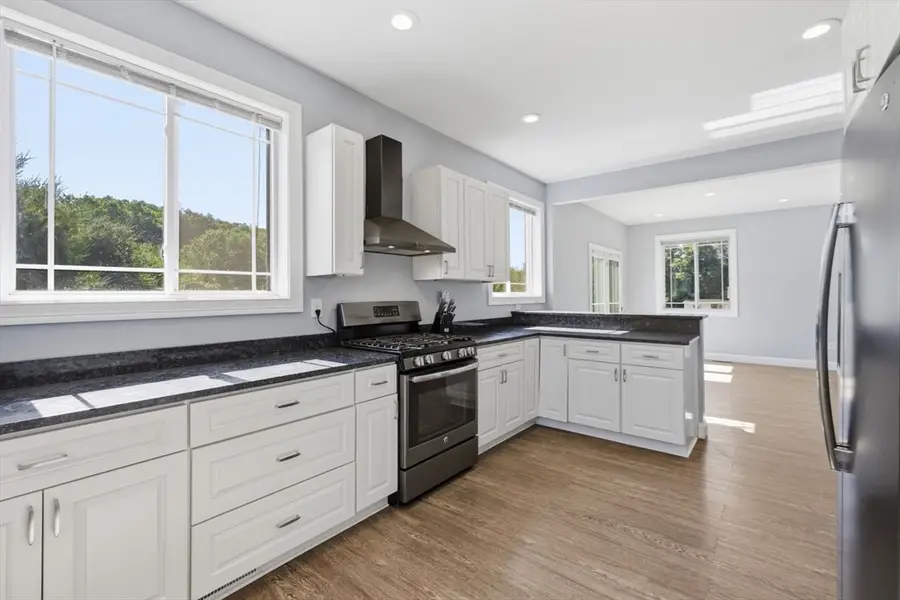 17 Russellville Rd, Westfield, MA 01085 - #3
