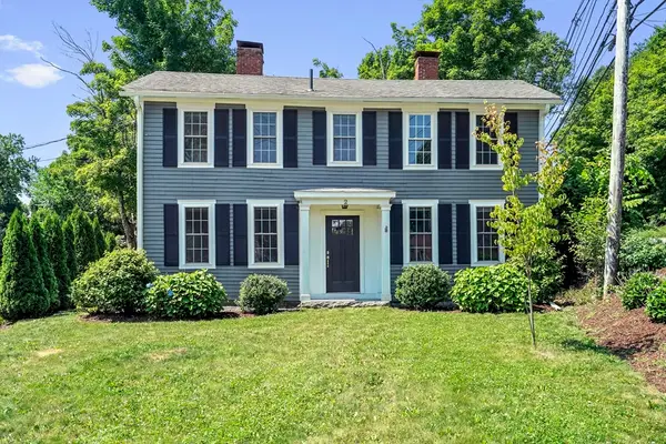 2 Princeton Rd, Sterling, MA 01564