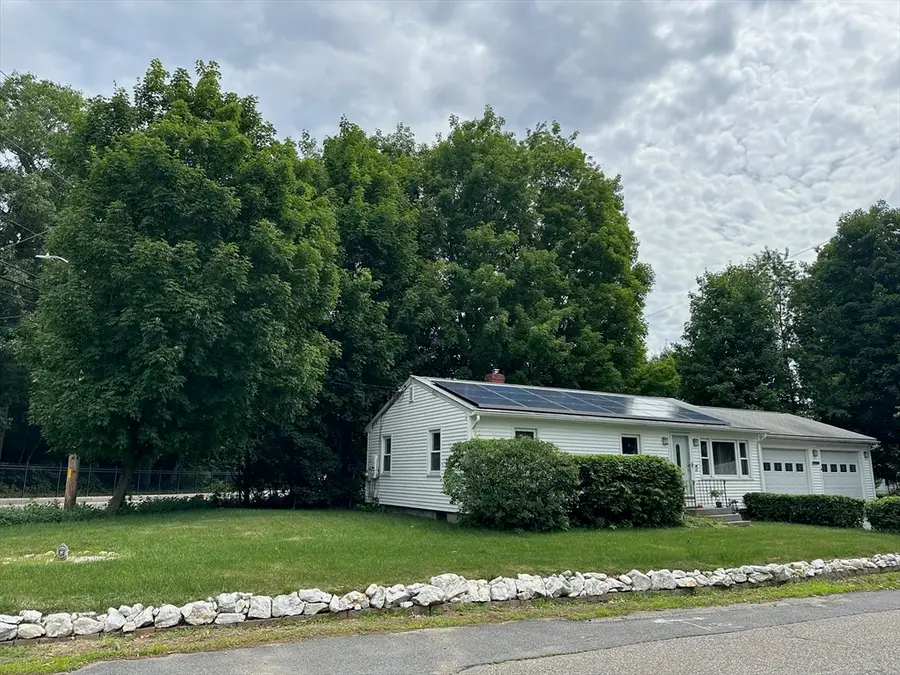 8 Bishop St., Leominster, MA 01453 - #2