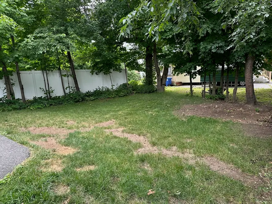 8 Bishop St., Leominster, MA 01453 - #3
