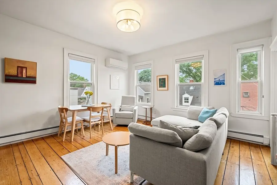 6 Fourth St Pl #3, Cambridge, MA 02141 - #3
