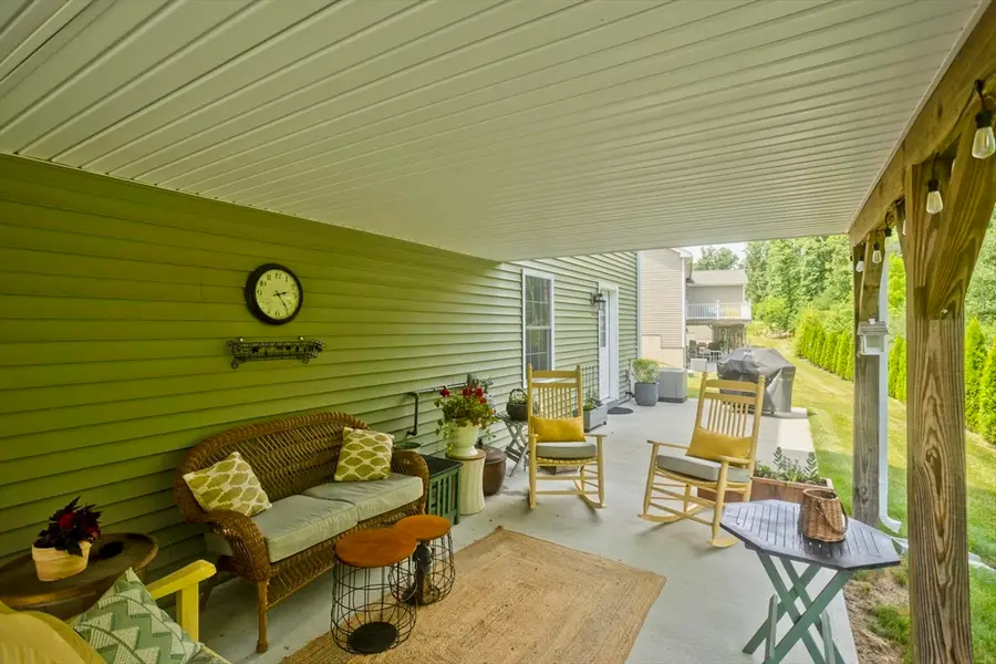 111 Daniel Shays Hwy #45B, Belchertown, MA 01007 - #3