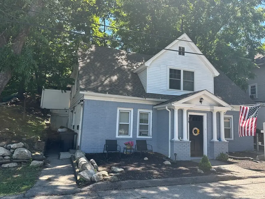 24 Proctor St, Worcester, MA 01606 - #2