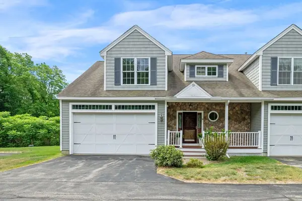 5 Pelton Way #10, Hampton Falls, NH 03844