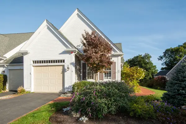 11 Stratford Ridge #11, Mashpee, MA 02649