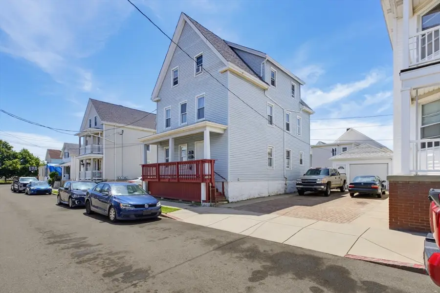 17 Margin St, New Bedford, MA 02744 - #3