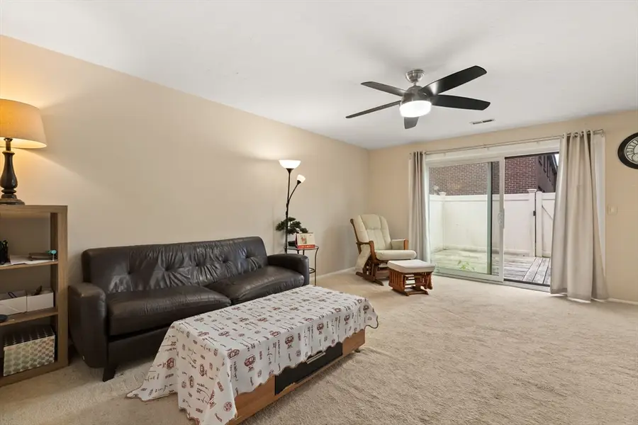 11 Elderwood Dr #11, Stoughton, MA 02072 - #3