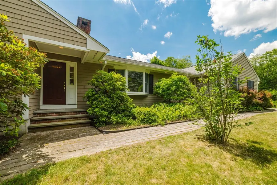 275 Summer St, Rehoboth, MA 02769 - #2