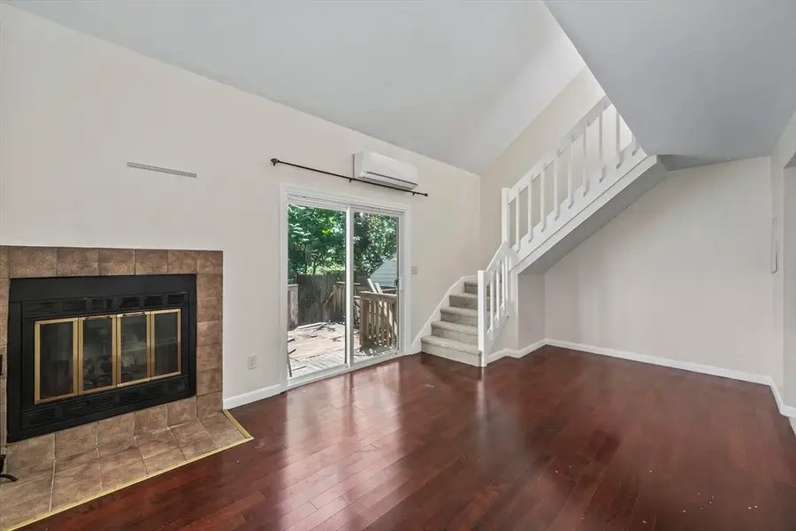 235 Lake St #D, Weymouth, MA 02189 - #2