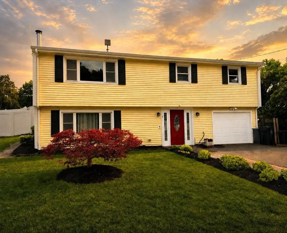 150 Coolidge St, Swansea, MA 02777 - #1