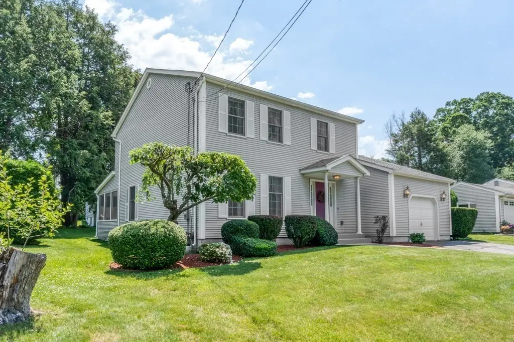 39 Venture Dr, Springfield, MA 01119 - #1