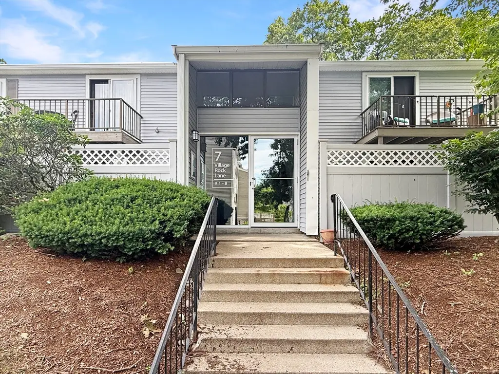 7 Village Rock Ln #2, Natick, MA 01760 - #1