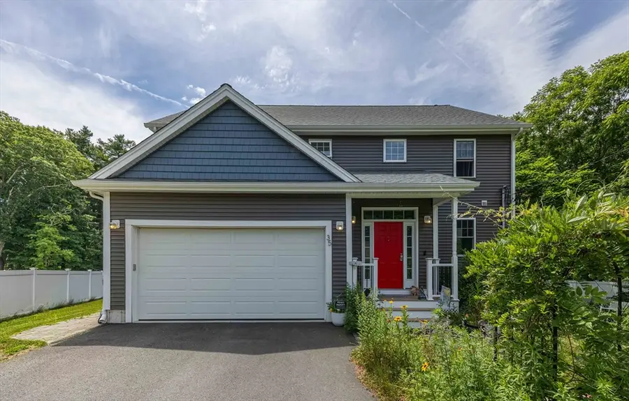 35 Milford Street, Medway, MA 02053 - #2