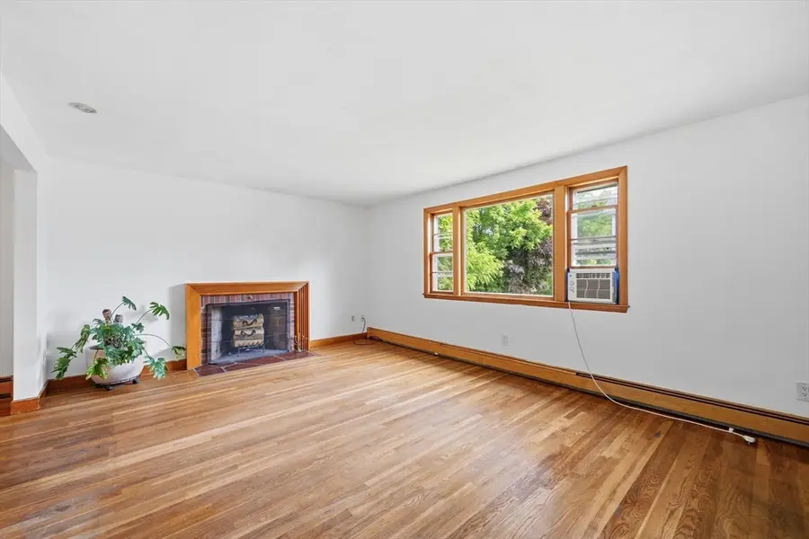 84 Oak Street, Winchester, MA 01890 - #3