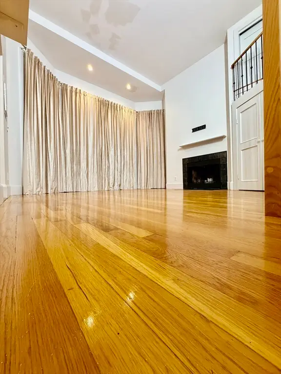 328 Dartmouth St #8, Boston, MA 02116 - #3