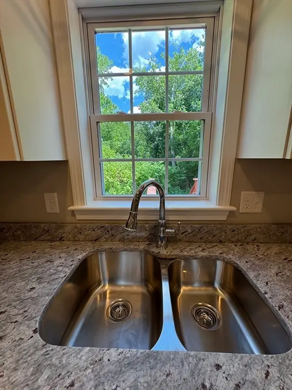 40 Winchester Lane #33, Fall River, MA 02721 - #3
