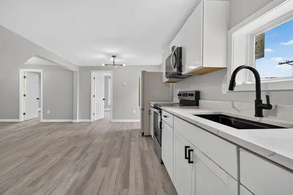 303 West Main Street, Millbury, MA 01527