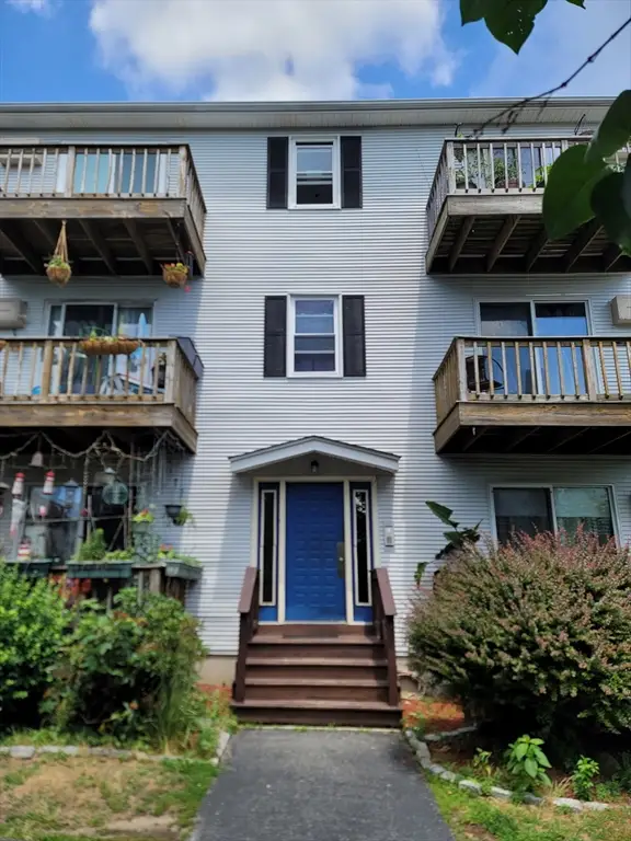 434 Linden St. #4, Fall River, MA 02720 - #1