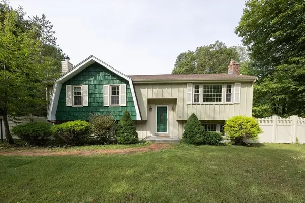 23 Lexington Ln, Millis, MA 02054