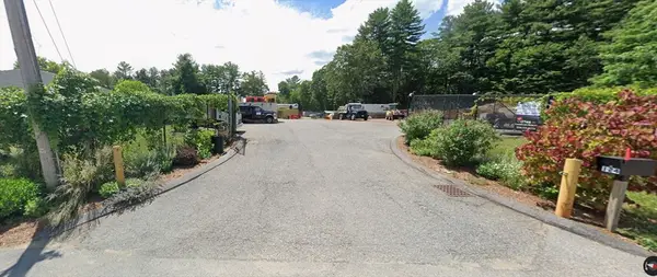124 Oak Hill Road, Westford, MA 01886