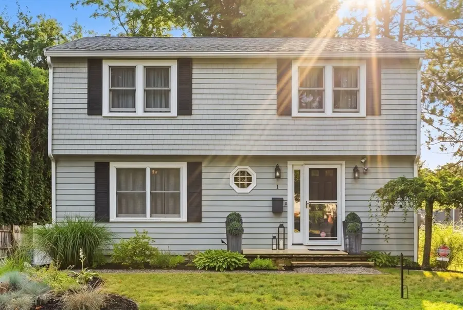 1 Johns Rd, Marblehead, MA 01945 - #2