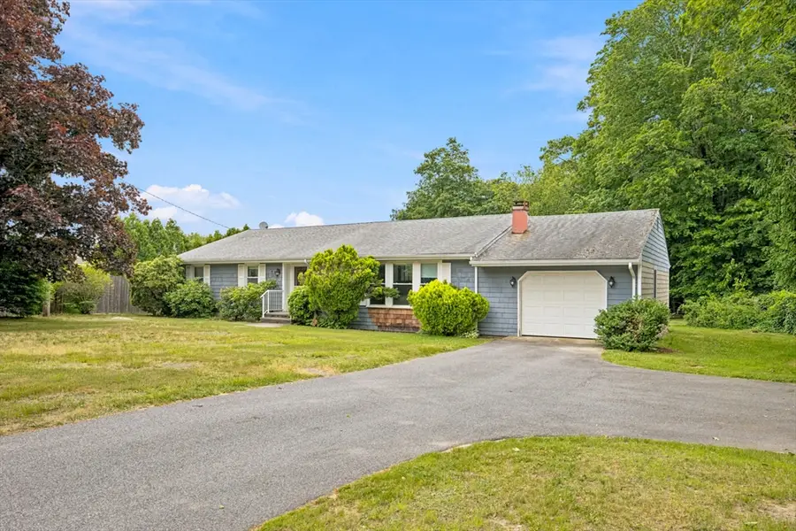 18 Gifford Rd, Westport, MA 02790 - #2
