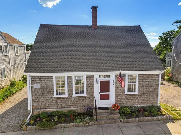 2037 Main Rd, Westport, MA 02791