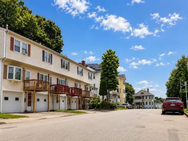 20-7 Rice Ln, Worcester, MA 01604