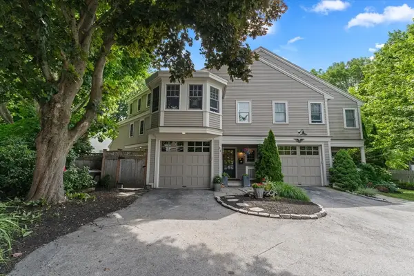 57 School Street #4, Manchester, MA 01944