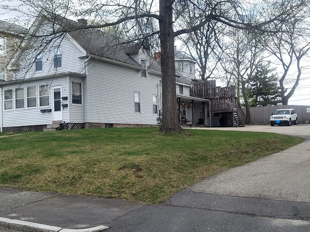 6 Buffum St, Worcester, MA 01603 - #1