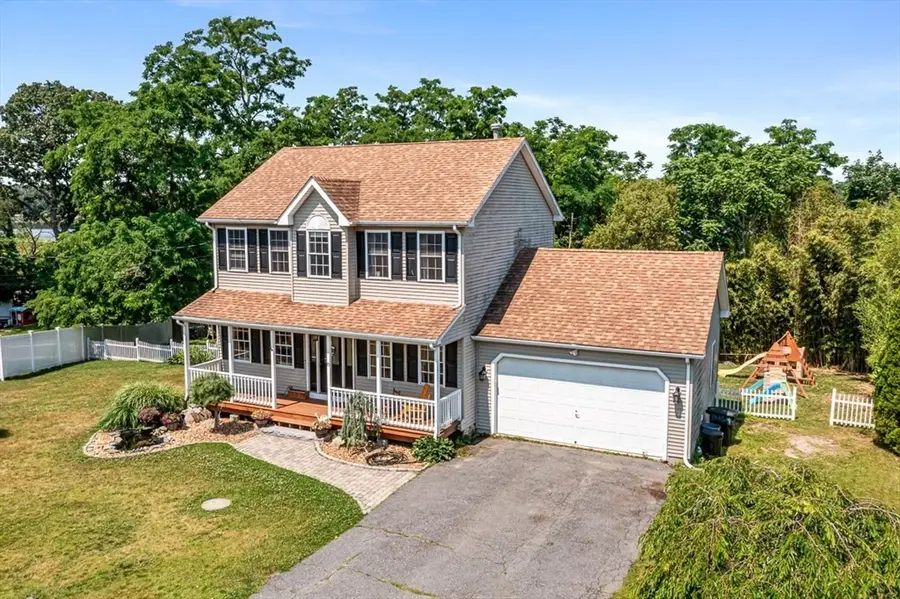 15 Dolphin Cir, Somerset, MA 02726 - #2