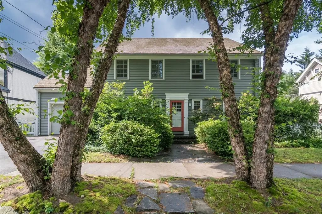 52 Ward Ave, Northampton, MA 01060 - #1