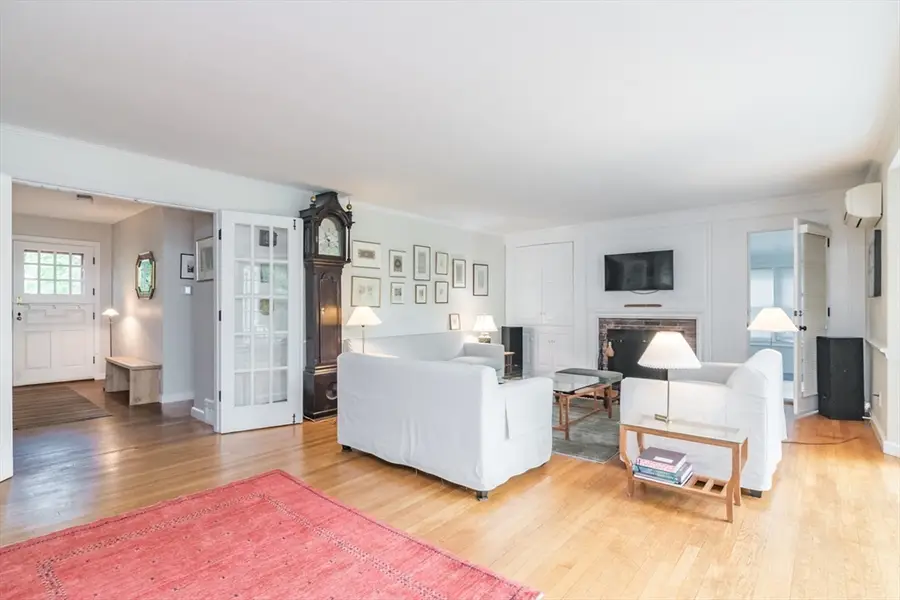 52 Ward Ave, Northampton, MA 01060 - #3