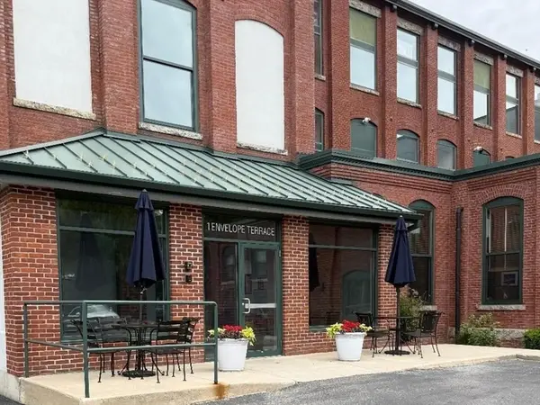 1 Envelope Ter #309, Worcester, MA 01604