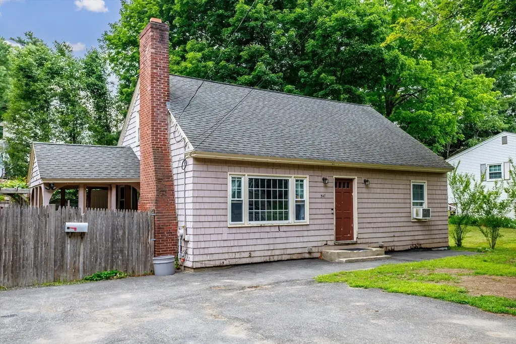 547 Elm St, Fitchburg, MA 01420 - #1