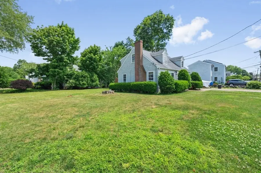111 Warren St, Waltham, MA 02453 - #3