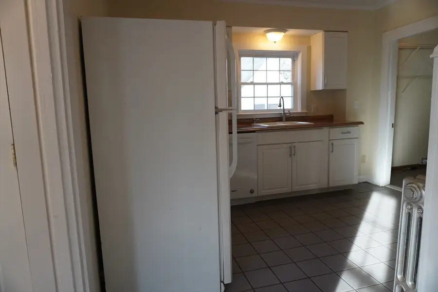 28 Court Street, Mansfield, MA 02048 - #3