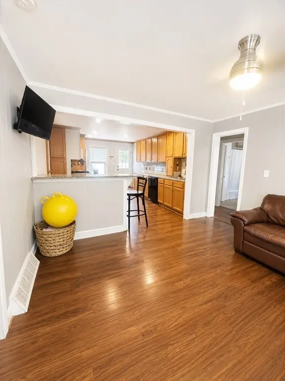 285 Broad, Bridgewater, MA 02324 - #3