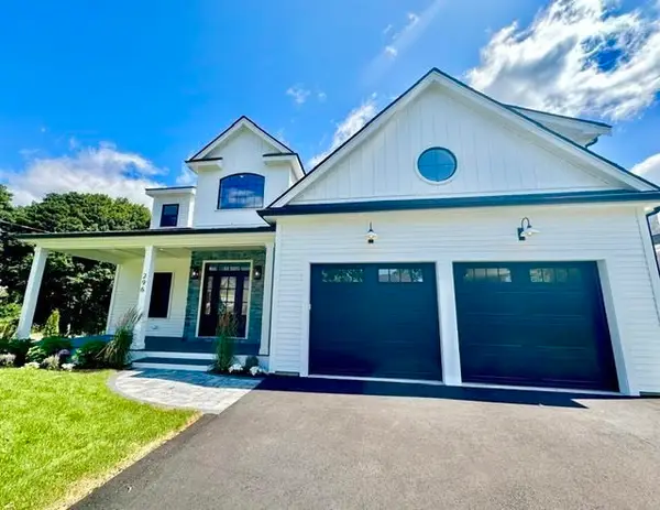 296 Castle Road, Nahant, MA 01908