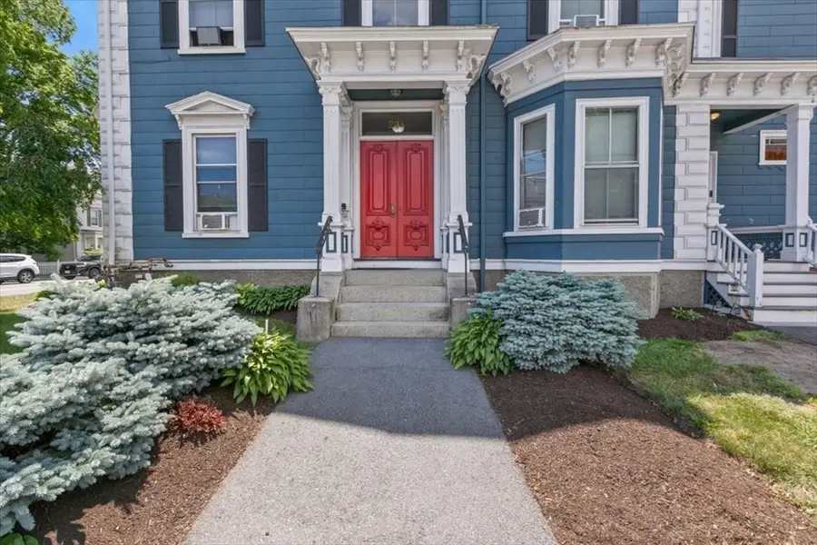 23 Poplar St, Danvers, MA 01923 - #2