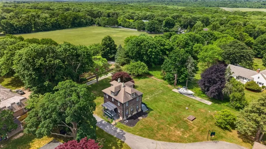 5 North Ln, Dartmouth, MA 02748 - #3