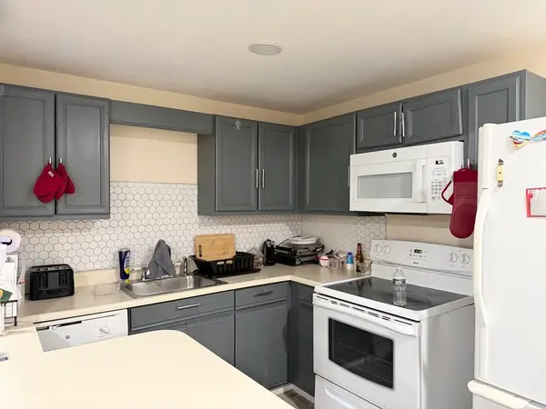 1261 Church Street #13, New Bedford, MA 02745