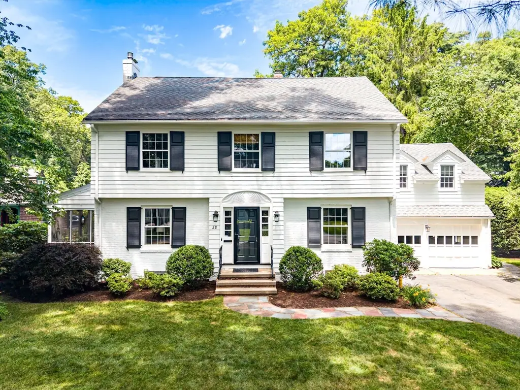 28 Brittany Rd, Longmeadow, MA 01106 - #1