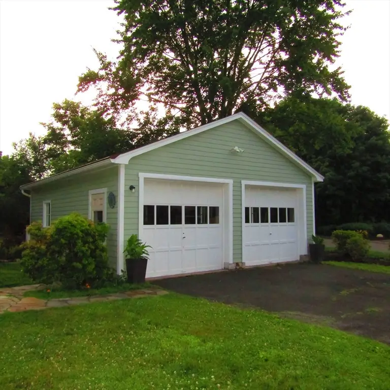 465 Spring Street, Leeds, MA 01053 - #3