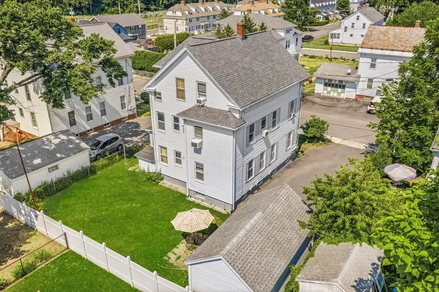 12 Johnson Ave, Easthampton, MA 01027 - #3