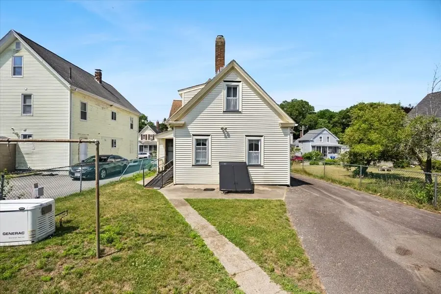 59 Park St, Taunton, MA 02780 - #3