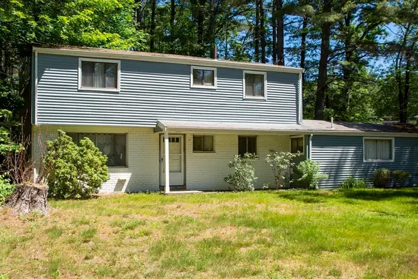 14 Willow Rd, Sudbury, MA 01776