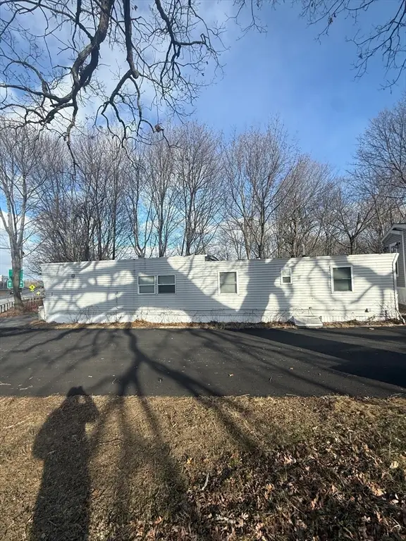 103 Newbury St #1, Danvers, MA 01923 - #2