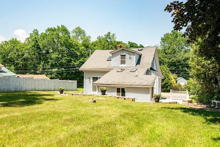 510 West Lowell Ave, Haverhill, MA 01832 - #3